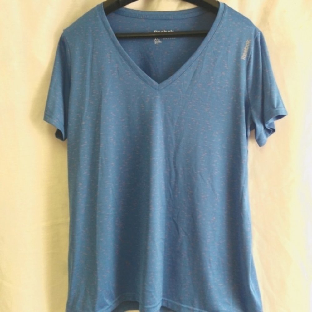 Reebok Top Women's Blue and Pink Athletic V-neck Short Sleeve Size XL